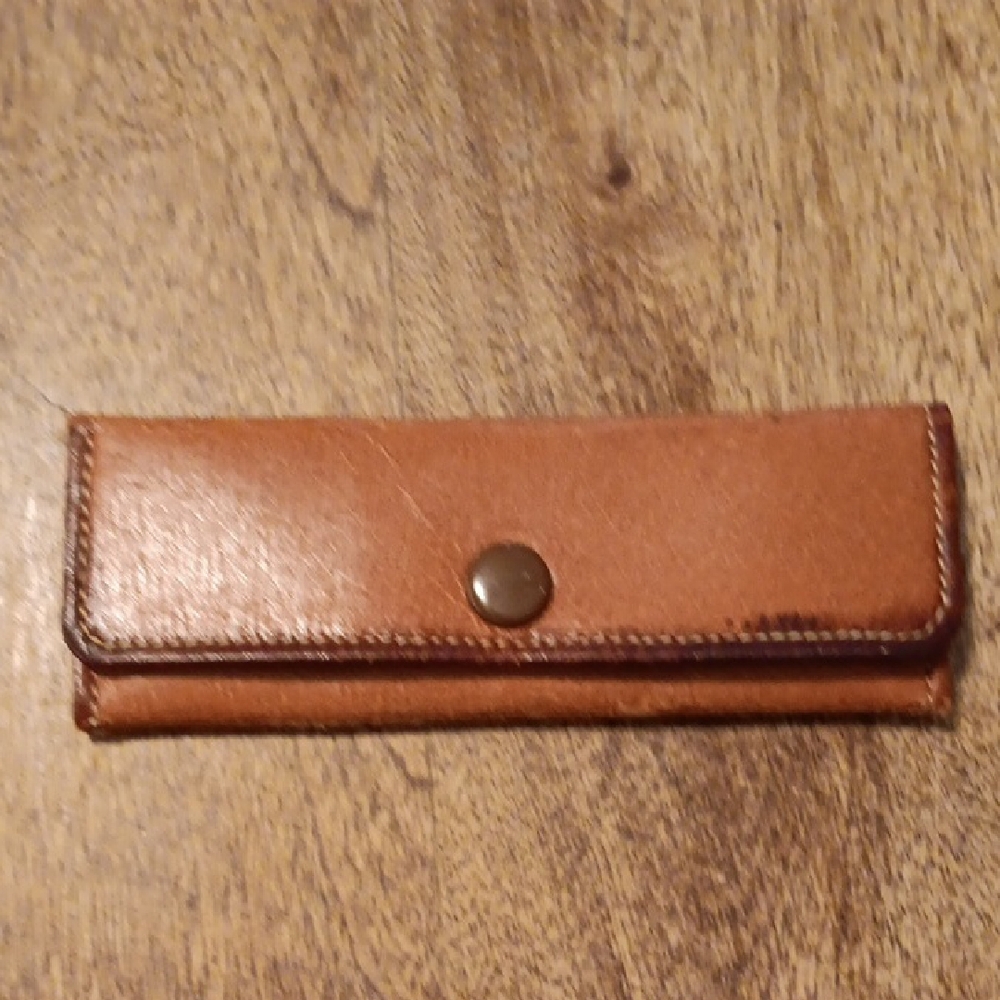 Artamount Pigskin Vintage Stamp Holder